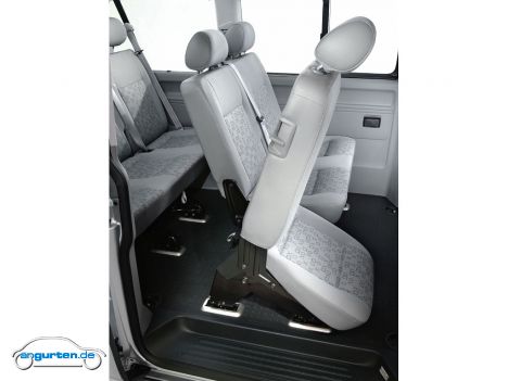 VW Transporter T5 Shuttle