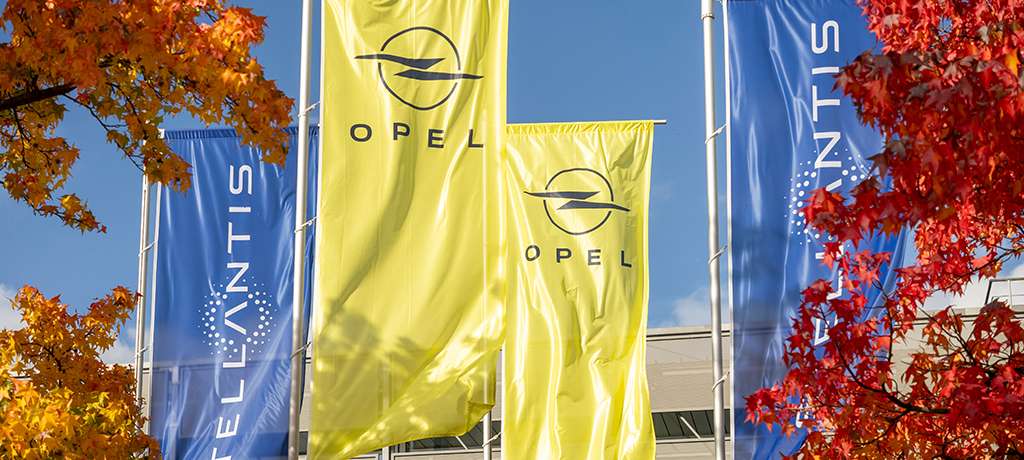  - © Opel