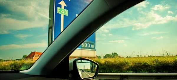 Unterwegs mit dem Auto. - Foto: pixabay.com