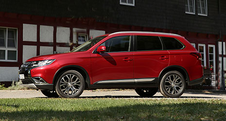 Mitsubishi Outlander - Fotos & Bilder