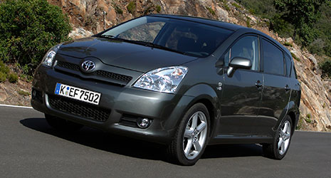 Toyota Corolla Verso Abmessungen Technische Daten
