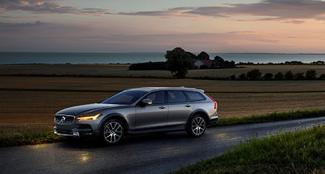 Volvo V90 Cross Country 2 0 L D5 Awd 235 Ps Technische Daten Abmessungen Verbrauch Ps Kw Preis Drehmoment Gewicht Volvo V90 Cross Country 2 0 L D5 Awd 235 Ps