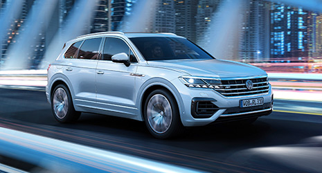 Vw Touareg Iii 3 0 Tdi Scr 4motion 286 Ps Technische Daten Abmessungen Verbrauch Ps Kw Preis Drehmoment Gewicht Vw Touareg Iii 3 0 Tdi Scr 4motion 286 Ps