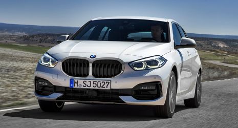 46+ schlau Sammlung Bmw 1Er Innen : E87 Innenraum Etwas Aufpeppen : In die unteren kerbe greifen und nach oben hin ausklipsen einbau:darauf achten dass die pl.