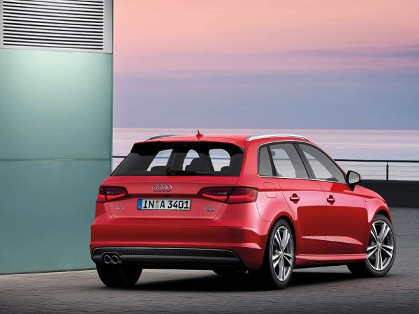 Nach dem dreitürigen Audi A3 folgt jetzt auch der Fünftürer A3 Sportback. Ab Februar im Handel. Bild: Audi