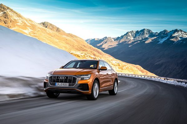 Zwei neue V6-Motoren für den Audi Q8. Bild: Audi