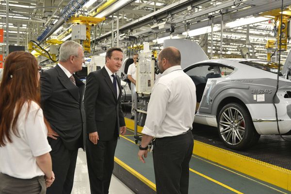 Bentley plant einen Luxus-SUV. Investitionen von mehr als 900 Mio. Euro in England. Bild: VW
