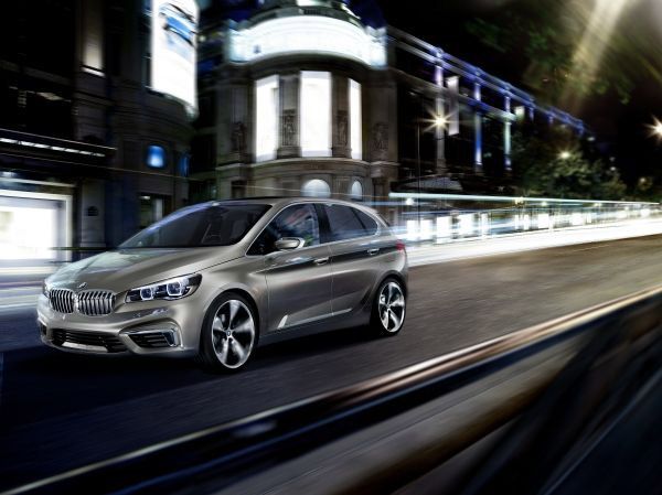 Knapp ein Jahr nach dem Concept Active Tourer zieht BMW mit einer zweiten Studie mit Zusatz Outdoor nach. Bild: BMW (Active Tourer)