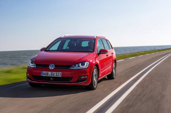 Ab sofort auch mit Allradantrieb: Der Golf VII Variant. Bild: VW