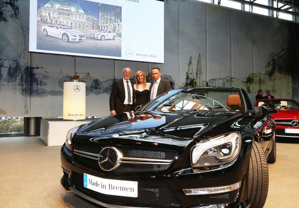Ein SL 63 AMG wurde der einmillionste Roadster aus Bremen. Herzlichen Glückwunsch. Bild: Mercedes.