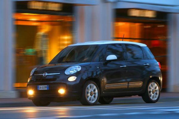 Bis 30 km/h eine Notbremsung per System: Der Fiat City-Notbremsassistent. Bild: Fiat