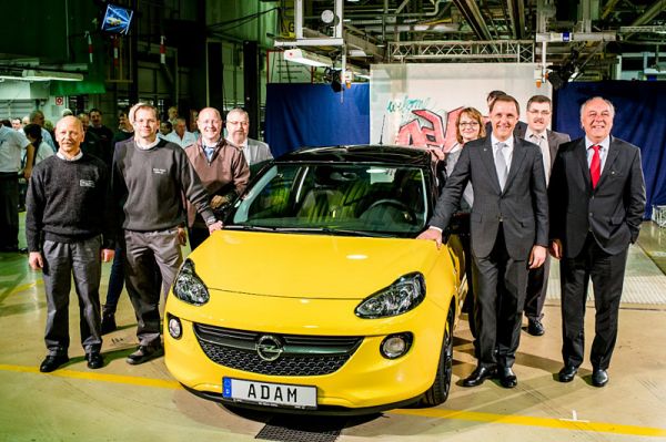 Heute wurde in Eisenach der Produktionsstart des Opel Adam gefeiert. Ab 19. Januar steht er bei den Händlern. Bild: Opel