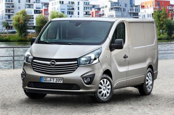 Die ersten Fotos vom neuen Vivaro - alle in der Version des Lieferwagens. Bild: Opel