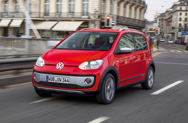 Der VW cross up! kommt im Spätsommer 2013 zu Preisen ab 13.925 Euro. Bild: VW