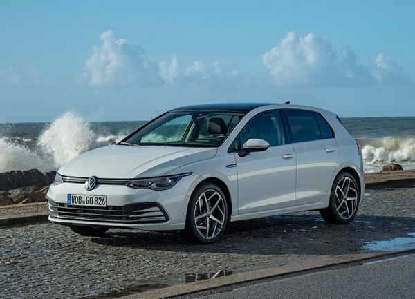 Twindosing: Zwei SCR-Kats beim neuen VW Golf als Diesel. Bild: VW