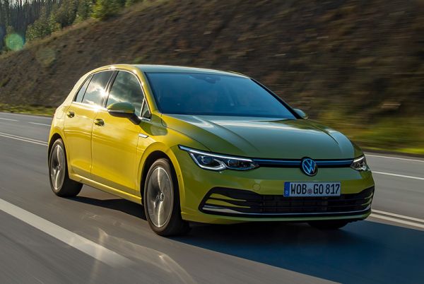 Die Preise für den Golf VIII beginnen derzeit bei satten 27510 Euro. Bild: VW