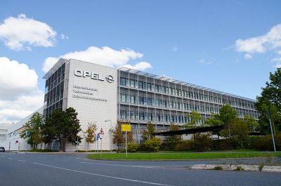 Opel Entwicklungszentrum Rüsselsheim: Droht hier wieder ein Arbeitsplatzabbau? Bild: Opel