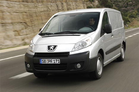 Luftfederung Macht Peugeot Transporter Zur Sanfte Peugeot Boxer Und Expert Angurten De Auto Nachrichten